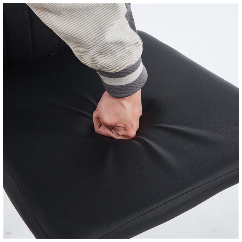 Ensemble de 4 chaises, couleur dorée, siège noir, Noir