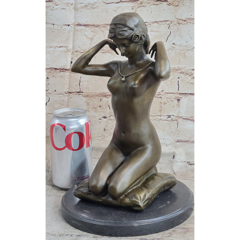 Figurines et sculptures Elinda