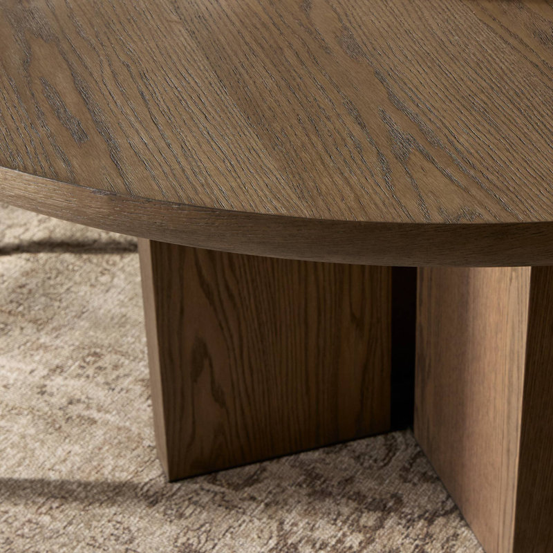 ERNEST Round Dining Table