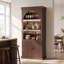 Armoire de rangement en bois avec design arqué, vitrine avec éclairage DEL, grande capacité et surface imperméable-121515904