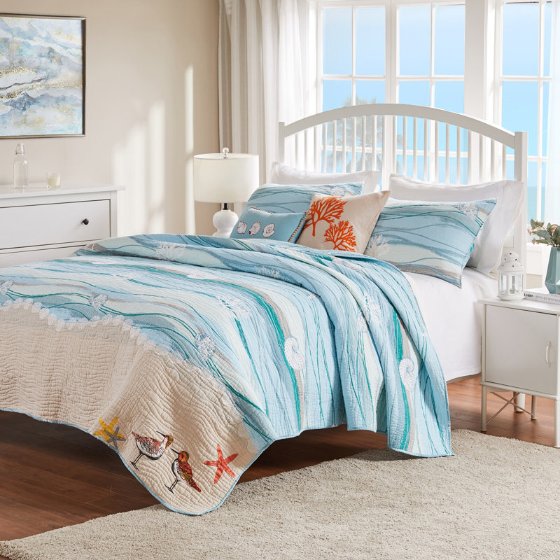 Maui Blue Cotton Reversible Quilt Set with Shams