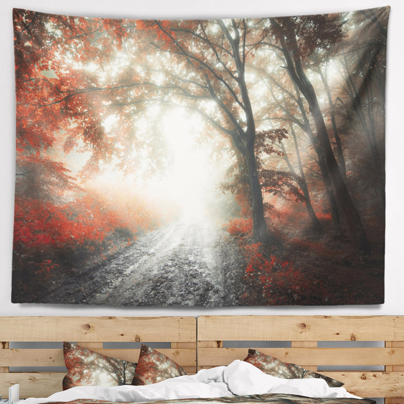 Polyester, 32" H x 39" W