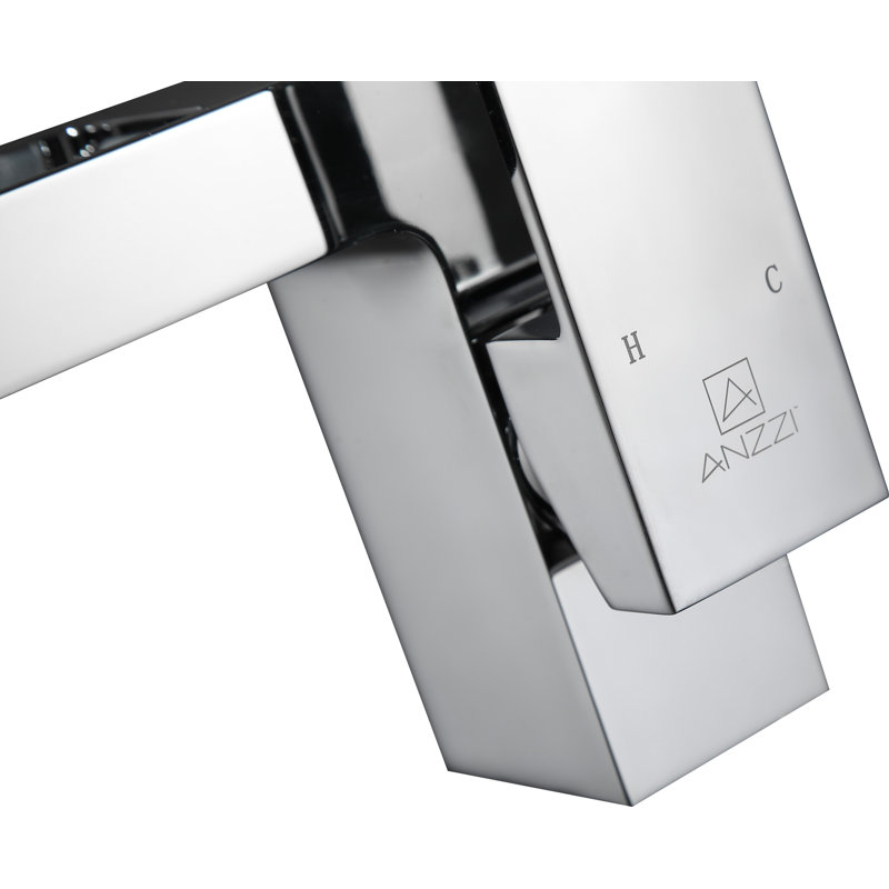 Single-handle Bathroom Faucet with Drain Assembly, Polished Chrome