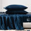2 taies d'oreiller standard 100% satin de minuit bleu minuit, froissées, douces pour la peau, ouvertes, texture lisse, frisottis apprivoisés