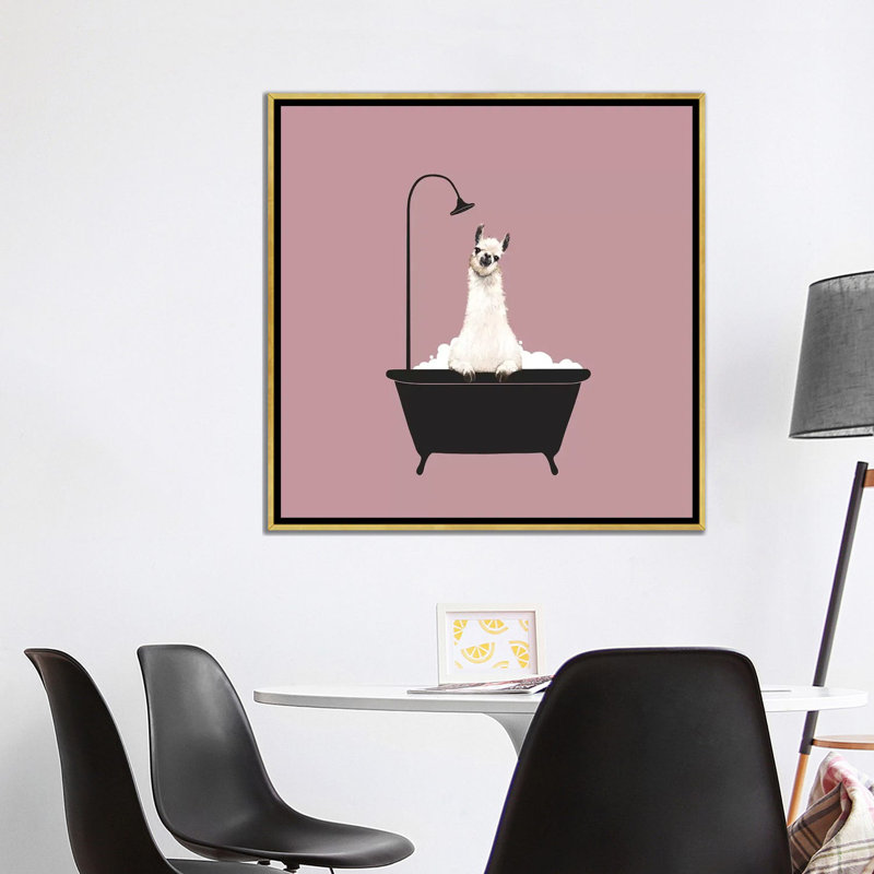 Lama dans une baignoire, H 37 po x l 37 po x P 1,5 po, Toile encadrée d'or