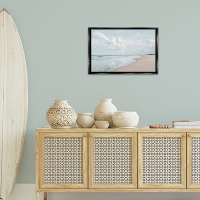 Toile flottante encadrée noire «Endless Beach View» par Natalie Carpentieri