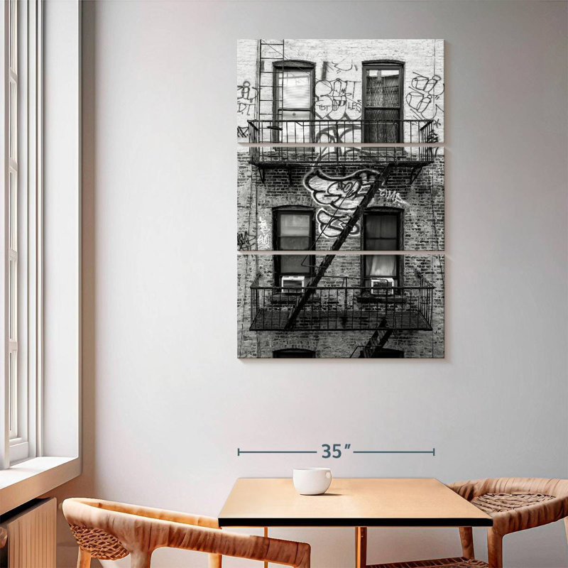 Lilie Urban Manhattan Stairs, H 65 po x l 42 po