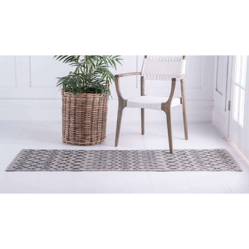 Outdoor Preen Area Rug Char Color, Runner 2' x 6'