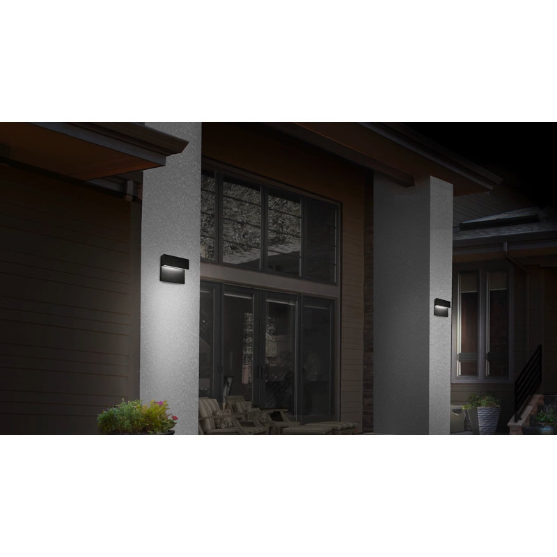 Balance LED Wall Light, Black, 3000K