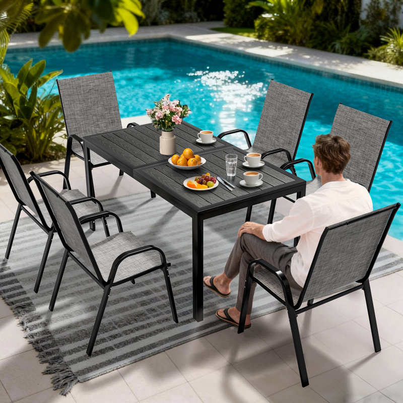 Ensemble repas pour 6 personnes, chaises empilables PVC-coated polyester et table rectangulaire avec trou pour parasol