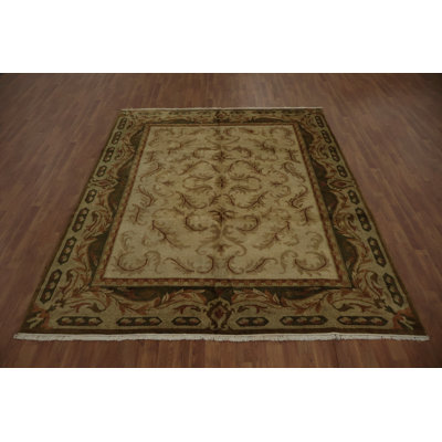 Sophisticated Aubusson Area Rug 8x10 with Ornate Details