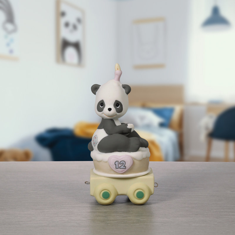 Figurine Precise Moments Birthday Train Panda on Cake 12 ans 4,53 pouces