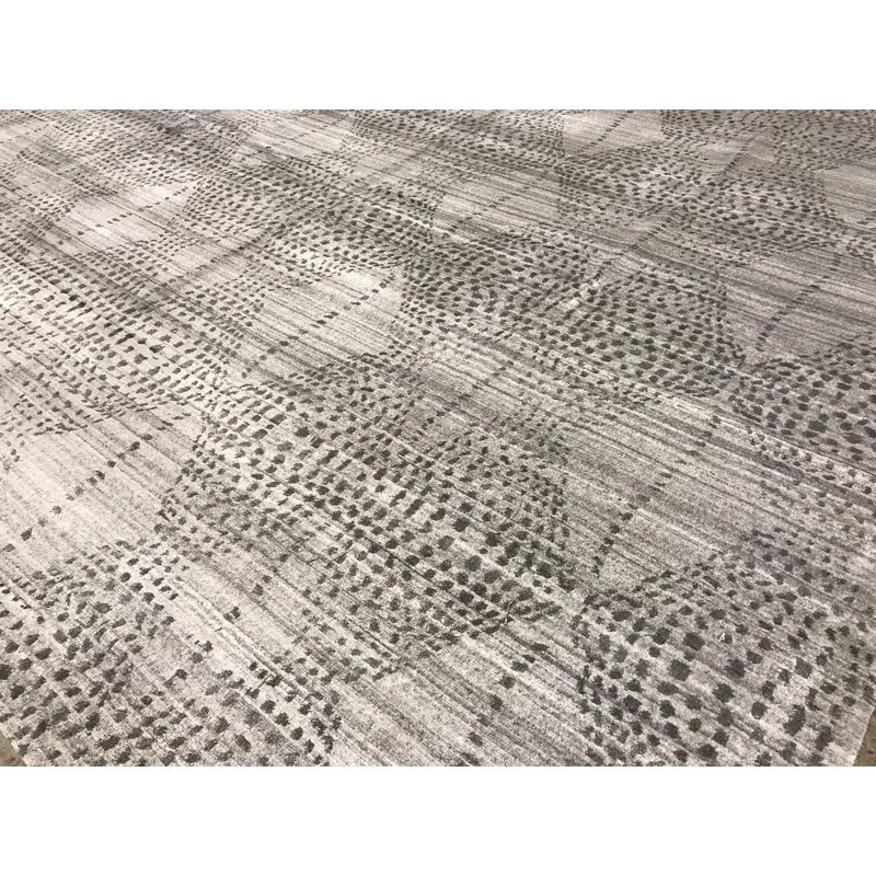 Hand-Knotted High-Quality Natural and Gray Area Rug