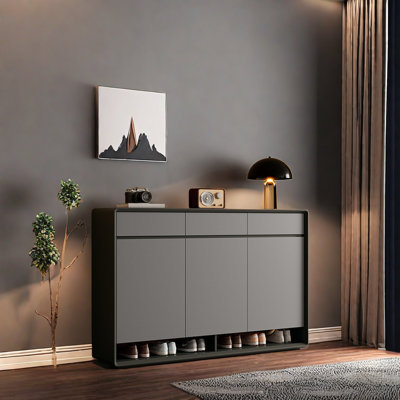 Simple armoire à chaussures en bois massif