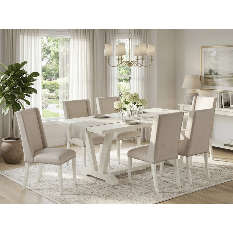L'ensemble de table de salle à manger 7 pièces comprend une table en bois blanc lin et 6 chaises de cuisine en tissu crème - lin blanc brossé.