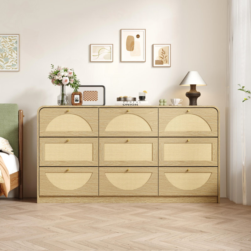 Commode 9 tiroirs avec façade en rotin bohème et finition naturelle, Walnut