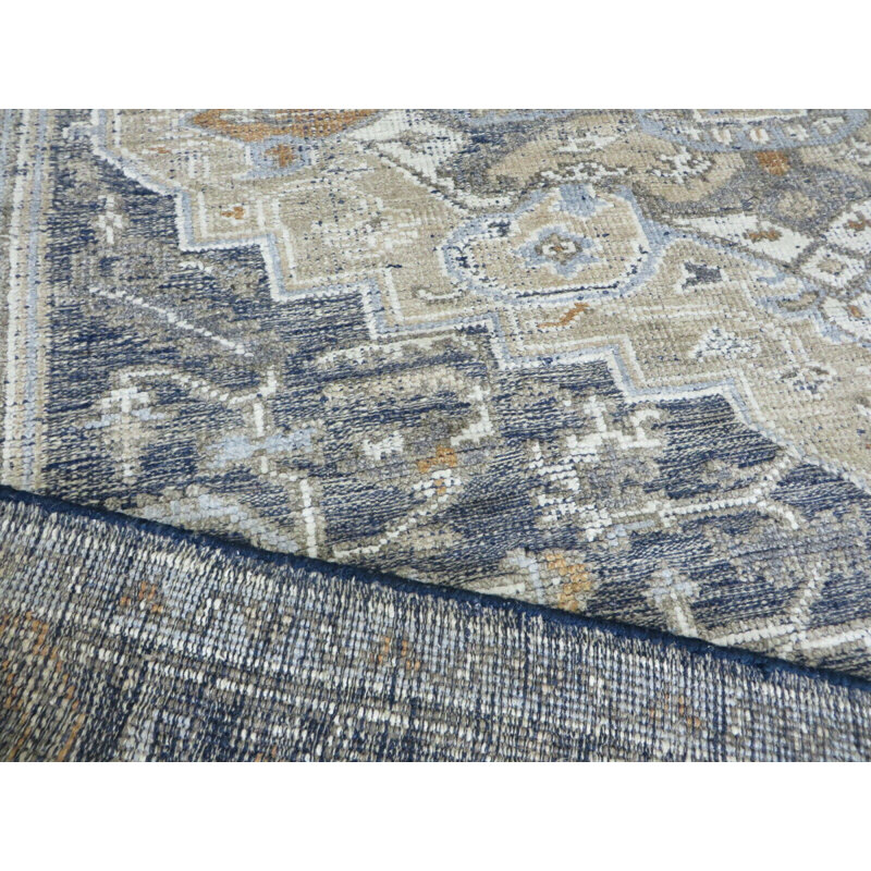 Tapis unique gris anthracite 8 pi x 10 pi 3 po