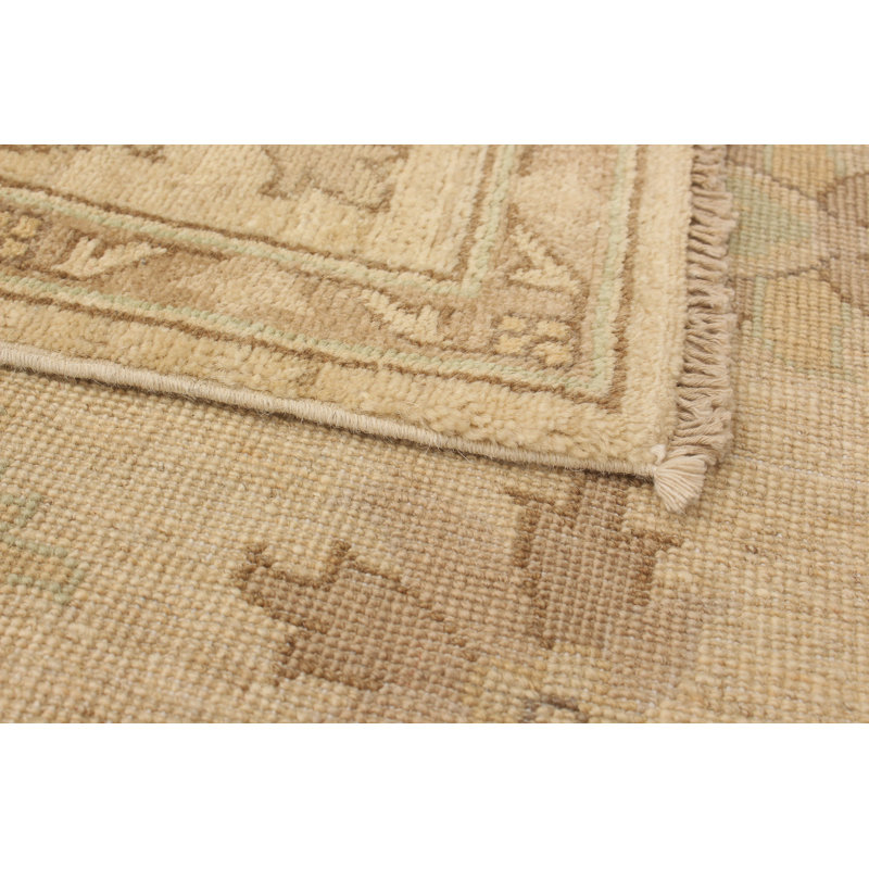 Tapis de bois one-of-kind à la main-noué la 2010 ushak crème 5 pi x 7 pi Kamen