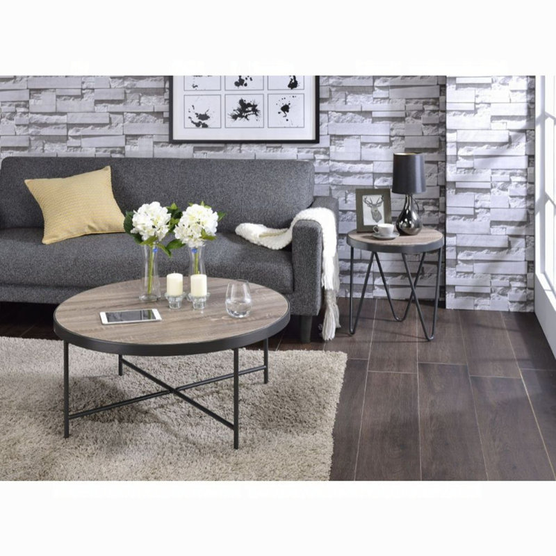 Table basse de style industriel
