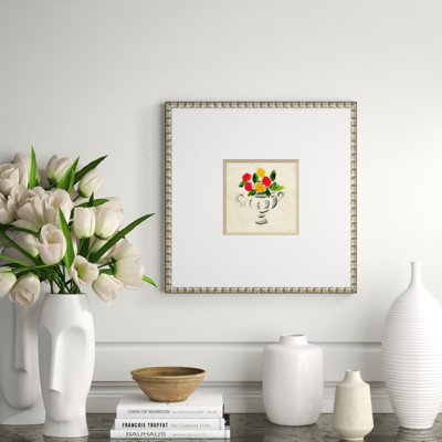 «Rose Vase» par Dana Gibson - Peinture encadrée sur papier