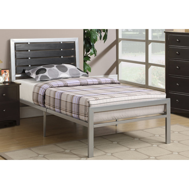 Agenore Metal Platform Bed, Twin, Silver