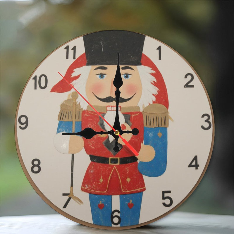 Casse-noisette-jouet-soldat-horloge-cadran
