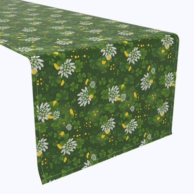 Lincolnshire Clover Blossom Table Runner