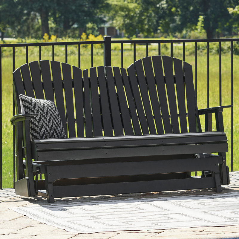 Lynbrook 67'' Wide, Black