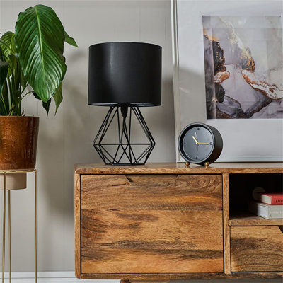 Achiuta Metal Table Lamp