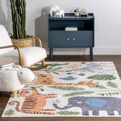 Ischua Graphic Machine Washable Area Rug