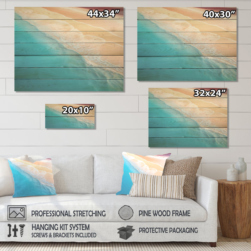 Tropical Beach, vue aérienne des vagues I - plage et océan sur bois, H 24 po x l 32 po