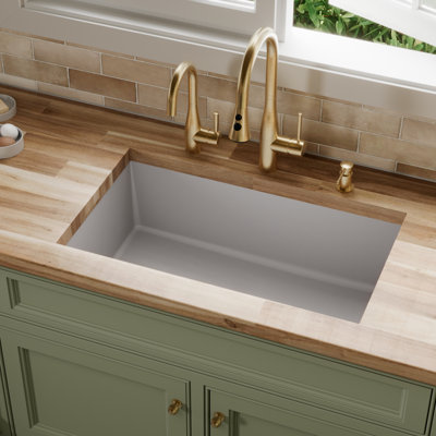 Karran Undermount Quartz Composite 31-3/4'' X 19-1/4'' Single Bowl Kitchen Sink