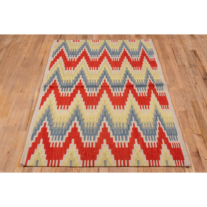 70377 Kilim