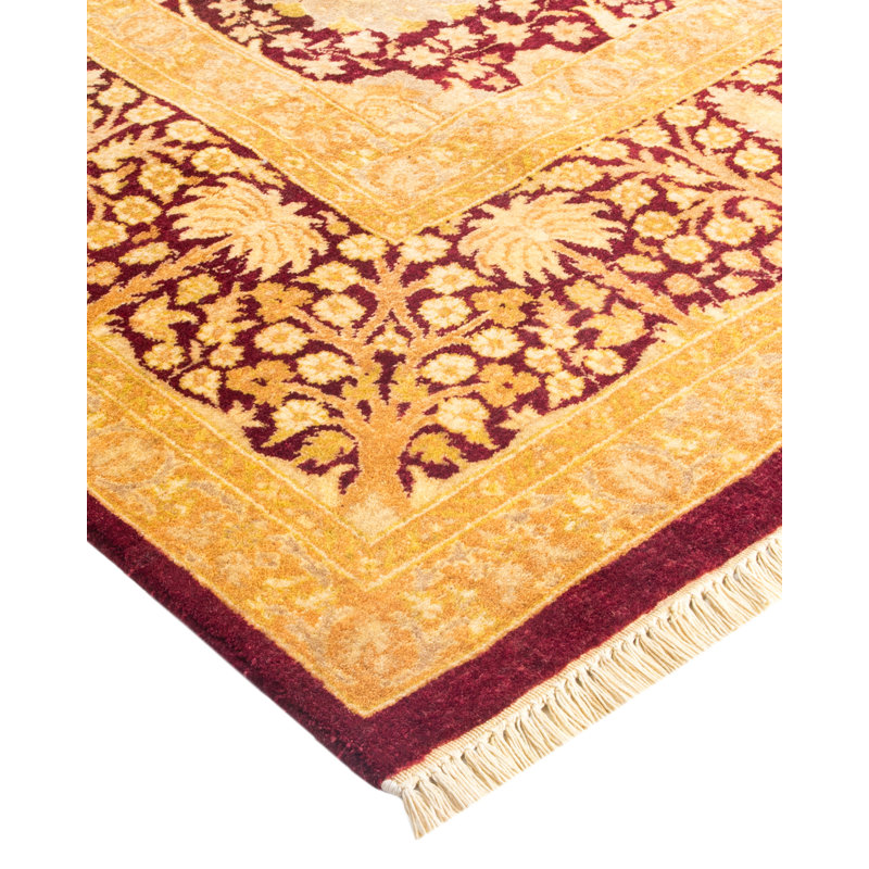 Classic One-of-a-Kind 5' 10" x 9' 4" Hand Knotted Area Rug