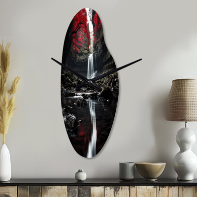 Horloge murale incurvée en forme de cascade grise et rouge Poythress Waterfall Of Eternity II