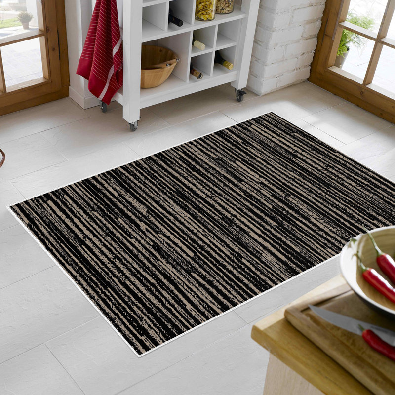Tapis rayé en polyamide tissé à la machine en noir, Tapis de couloir 2 pi 7 po x 6 pi 7 po