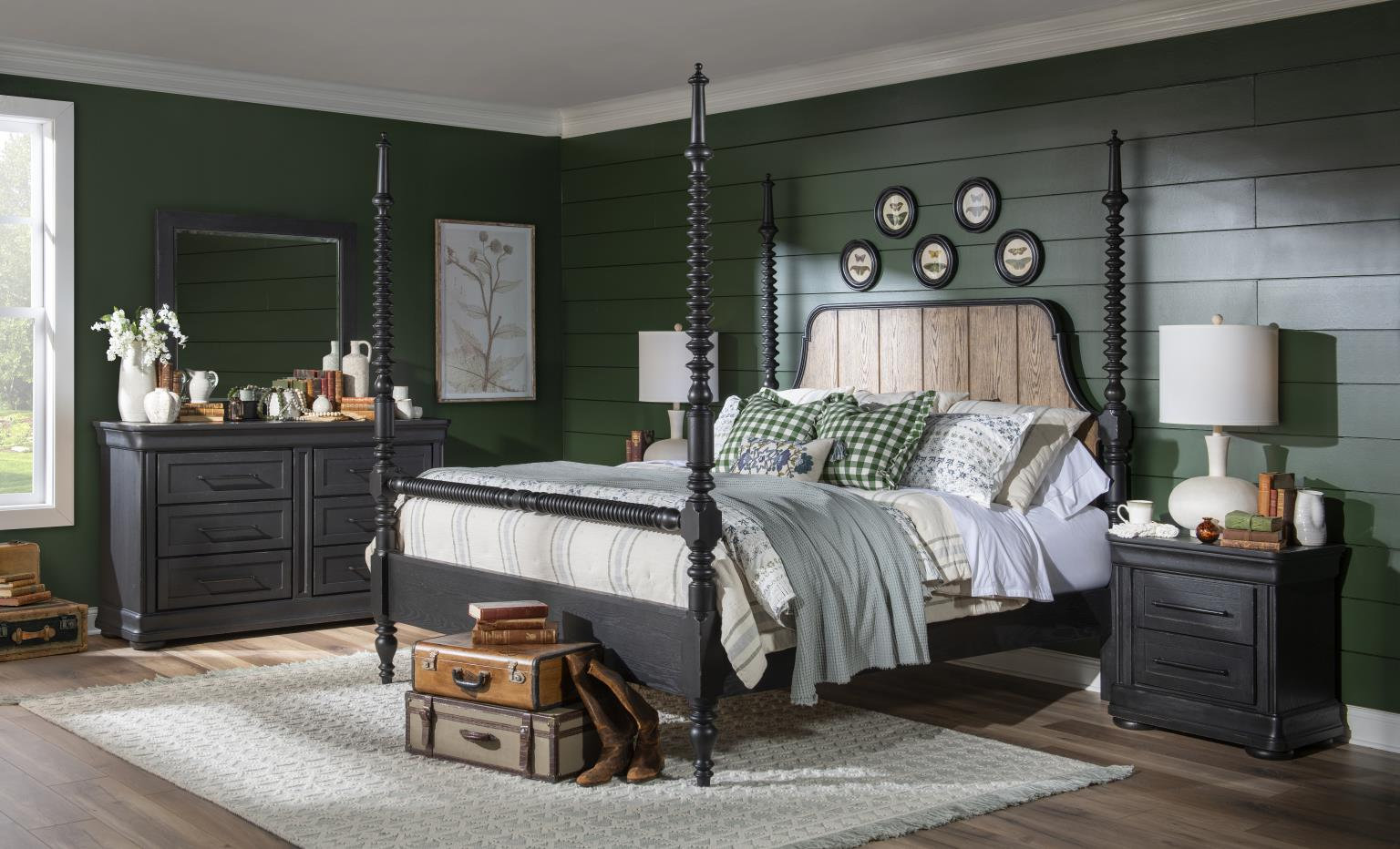 Country Living 42" Mirror, Black