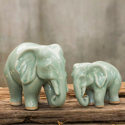 Wiltshire Animals Figurines & Sculptures