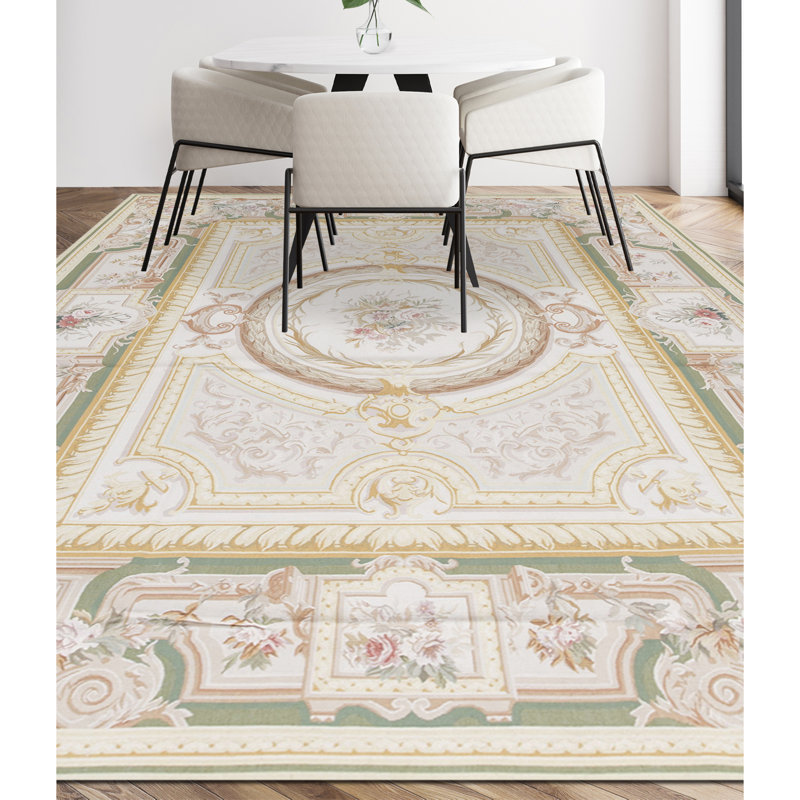 Aubusson Renaissance Wool Oriental Area Rug in Ivory/Light Green