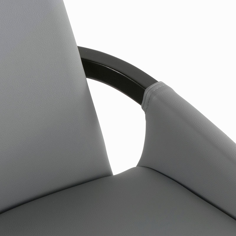 Chaise en similicuir gris et bambou