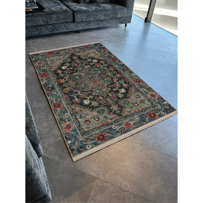 Tapis décoratif rétro multicolore à motifs foncés et à motifs frangés