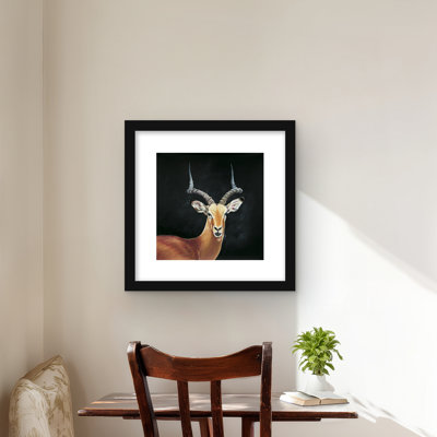 Antilope - imprimé mat noir encadré pour la décoration intérieure