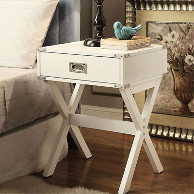 Table d'appoint carrée blanche Kd, coins en métal, plateau en bois, base en X, barre transversale, tiroir de H 15 po x 9 po, plateau coulissant, support en forme de barre transversale, 15 po x 9 po x 3 po