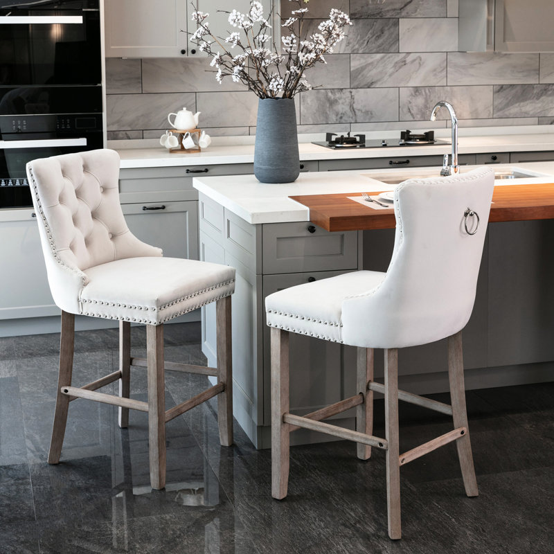 Velours moderne avec bouton, dossier haut, pieds en bois, beige, capitonnage de 2, structure en bois massif, mousse à densité