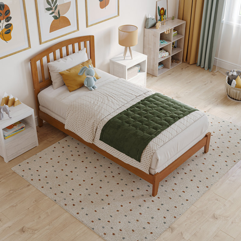  Richmond Solid Wood Foundation Bed, Light Toffee, Twin