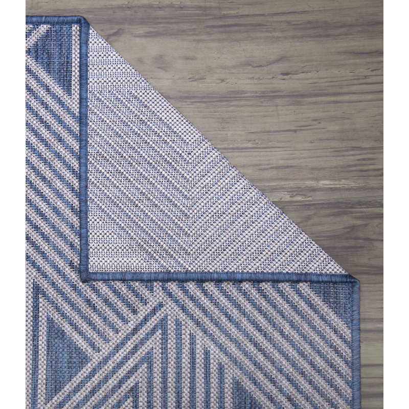Tapis intérieur / extérieur bleu Berteau, Rectangle 6 pi 6 po x 9 pi