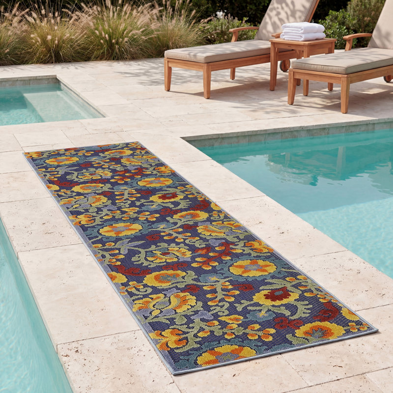 Tapis intérieur / extérieur à motif floral Isalia, Tapis de couloir 2 pi 3 po x 8 pi