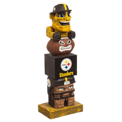 Statue NFL Tiki Totem Garden