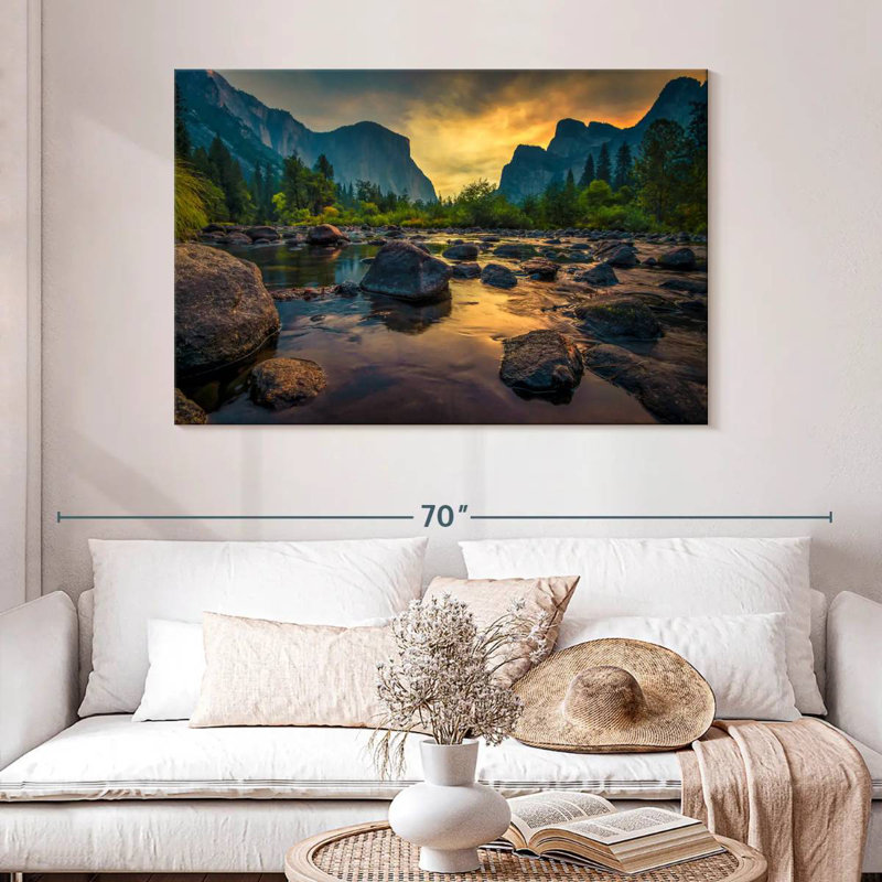 Alvord Sunrise At Yosemite Park, H 32 po x l 48 po