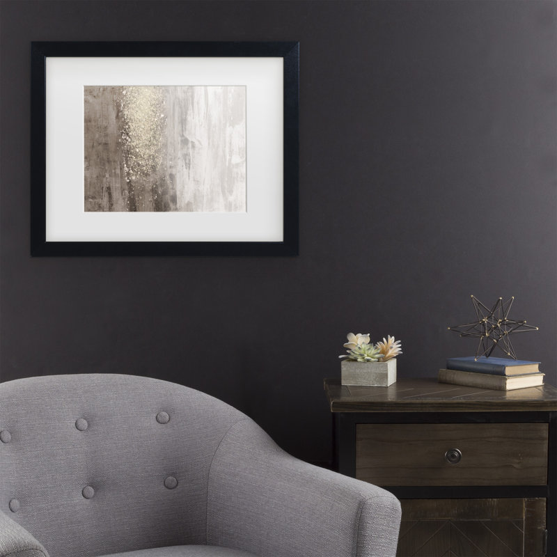 «Gold Glitter Rain» encadré par Jennifer Goldberger, H 13 po x l 16 po x P 0,75 po, Noir